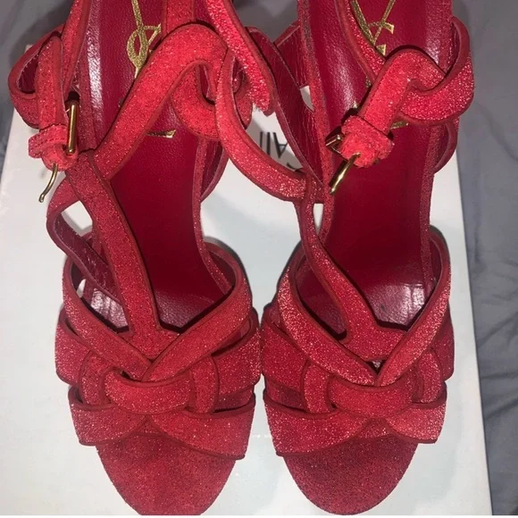 Ysl heels - Picture 4 of 5